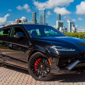 Black Lamborghini Urus